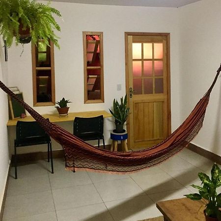 Casinha Aconchegante No Centro De Bonito I Tv, Ar-Condicionado, Bicicletas, Rede, Cozinha E Wi-Fi 20Mb Villa Exterior foto